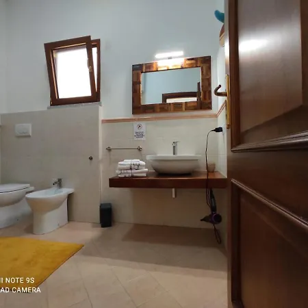 Julian's House Portopollo Апартаменты *