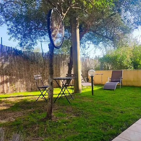 Julian's House Portopollo 公寓 帕劳